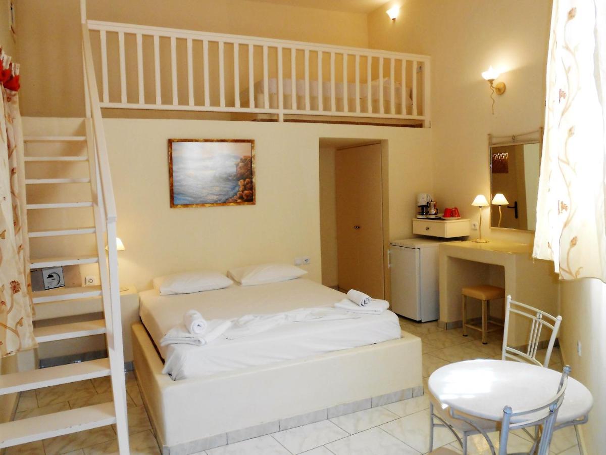 Livanios Adamantas (Milos)